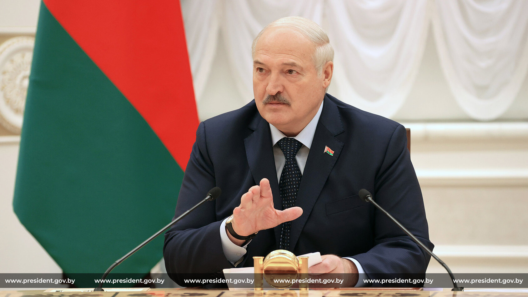 Лукашенко предупредил о готовящейся разведками США и Польши провокации