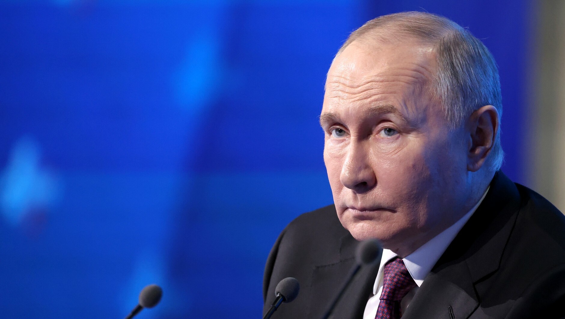 Путин: России все равно, кто станет новым президентом США